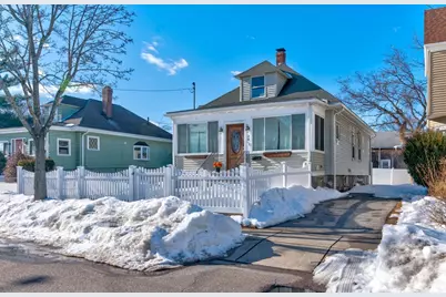 28 Apthorp St, Quincy, MA 02170 - Photo 2