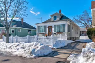 28 Apthorp St, Quincy, MA 02170 - Photo 2