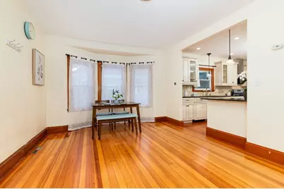 28 Apthorp St, Quincy, MA 02170 - Photo 4