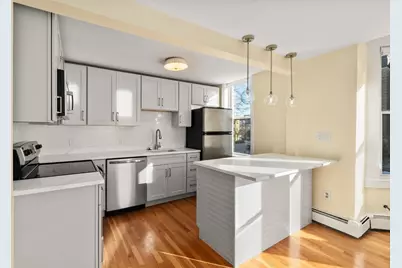 7-9 Thomas Park #5, Boston, MA 02127 - Photo 2