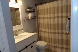 3205 Halcyon Dr, Worcester, MA 01606 - Photo 10