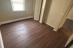 14 Ferndale St, Boston, MA 02124 - Photo 8