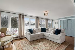 47 Central St, Southborough, MA 01772 - Photo 10