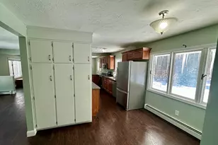 35 Princeton St, Gardner, MA 01440 - Photo 6