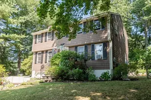 12 Ridgeway Ave, Billerica, MA 01821 - Photo 2