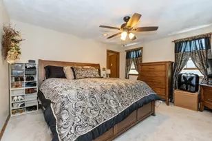 12 Ridgeway Ave, Billerica, MA 01821 - Photo 24