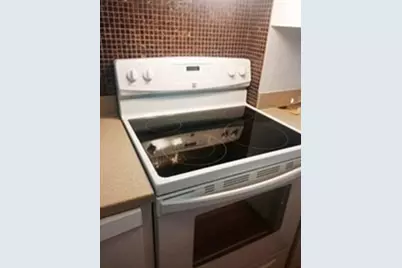 70 Frankfort Street #2R, Boston, MA 02128 - Photo 4