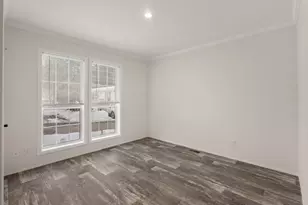 36 Cheryl Ln, Carver, MA 02330 - Photo 8