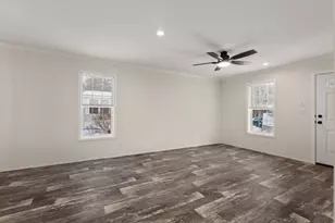 36 Cheryl Ln, Carver, MA 02330 - Photo 2