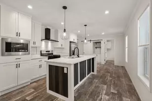 36 Cheryl Ln, Carver, MA 02330 - Photo 4