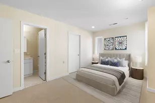 676 Huron Ave, Cambridge, MA 02138 - Photo 10