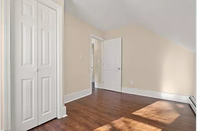 118 W 6th St, Lowell, MA 01850 - Photo 34