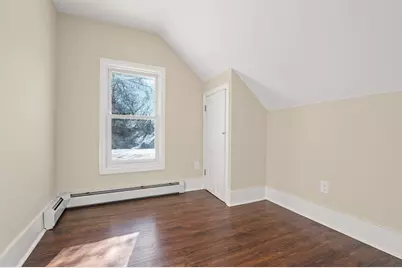 118 W 6th St, Lowell, MA 01850 - Photo 30