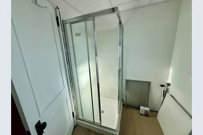 30 Broad Street, Fall River, MA 02724 - Photo 8