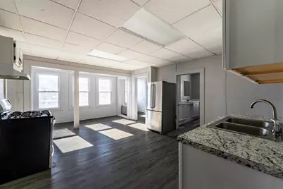 30 Chestnut St #2, Fitchburg, MA 01420 - Photo 8