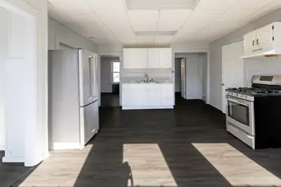 30 Chestnut St #2, Fitchburg, MA 01420 - Photo 1