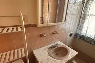 26 Rockwell Ave, Medford, MA 02155 - Photo 10