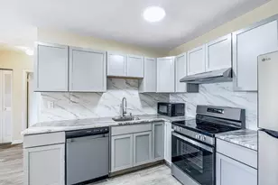 256 Parker Hill Ave, Boston, MA 02120 - Photo 4