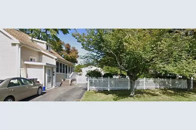 350 Homestead, Holyoke, MA 01040 - Photo 2