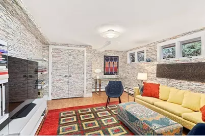 38 Cumberland Avenue, Brookline, MA 02445 - Photo 18