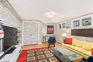 38 Cumberland Ave, Brookline, MA 02445 - Photo 18