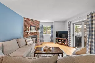 12 Lightning Ln, Salem, MA 01970 - Photo 10