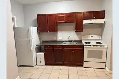 141 Hollis St #4, Framingham, MA 01702 - Photo 4