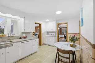 5 Crest Dr W, Dover, MA 02030 - Photo 8