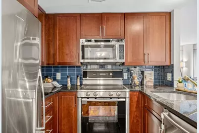 8-12 Museum Way #222, Cambridge, MA 02141 - Photo 6