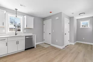 4 Riverside Ave, Taunton, MA 02780 - Photo 20