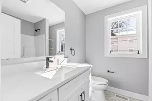 4 Riverside Ave, Taunton, MA 02780 - Photo 16