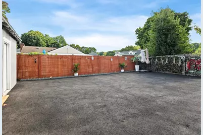 8 Edgemere Road #1, Lynn, MA 01904 - Photo 32