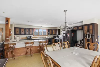 253 Main St, Amesbury, MA 01913 - Photo 4