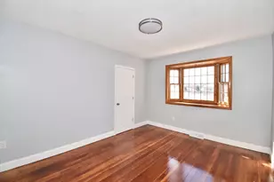 76 Joy St, Chicopee, MA 01013 - Photo 16