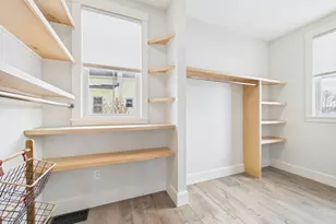 72 Ocean View Ave, Swansea, MA 02777 - Photo 16