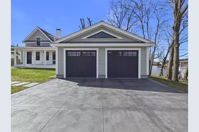 72 Ocean View Ave, Swansea, MA 02777 - Photo 8