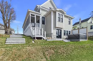 72 Ocean View Ave, Swansea, MA 02777 - Photo 36