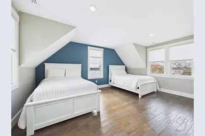 72 Ocean View Ave, Swansea, MA 02777 - Photo 26