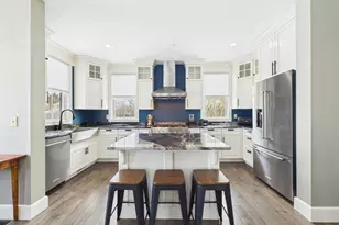 72 Ocean View Ave, Swansea, MA 02777 - Photo 8