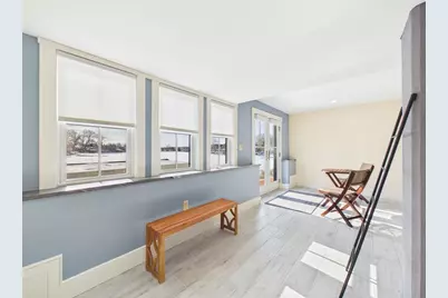 72 Ocean View Ave, Swansea, MA 02777 - Photo 34