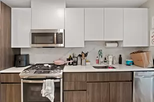 9 Central St, Somerville, MA 02143 - Photo 10