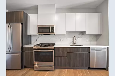 9 Central St #307, Somerville, MA 02143 - Photo 4