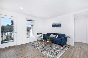 2 Hotel Ave, Peabody, MA 01960 - Photo 2