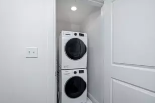 2 Hotel Ave, Peabody, MA 01960 - Photo 12