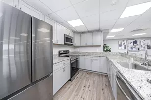 2 Hotel Ave, Peabody, MA 01960 - Photo 20