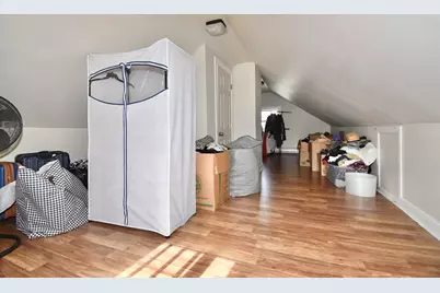 77 Dorset St, Springfield, MA 01108 - Photo 22