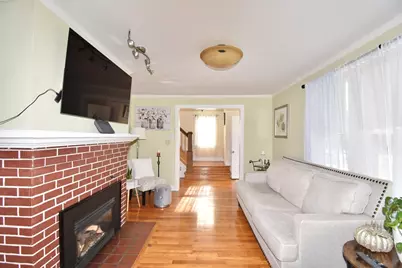 77 Dorset St, Springfield, MA 01108 - Photo 10