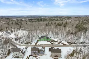 90 Windstone Dr, Northbridge, MA 01534 - Photo 4