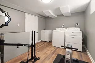 504 Main St, Watertown, MA 02472 - Photo 28