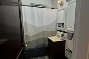 62 Queensberry St, Boston, MA 02215 - Photo 8